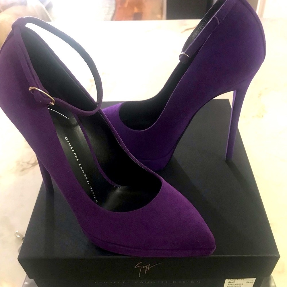 Giuseppe Zanotti Design, Neverworn